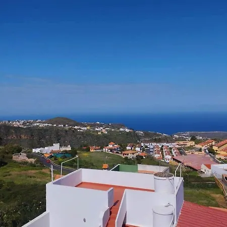 Гостевой дом Acoran Family Guests House With Included Morning Yoga Practice *