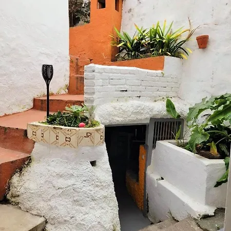 Acoran Family Guests House With Included Morning Yoga Practice Affittacamere