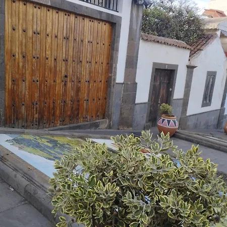 Acoran Family Guests House With Included Morning Yoga Practice Affittacamere Firgas