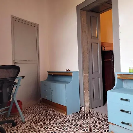 Acoran Family Guests House With Included Morning Yoga Practice Фиргас