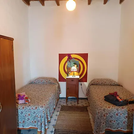 Acoran Family Guests House With Included Morning Yoga Practice Гостевой дом