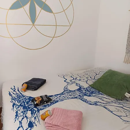 Acoran Family Guests House With Included Morning Yoga Practice Фиргас